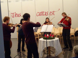 Vorweihnachtiches Konzert mit dem Kammerensemble der Augsburger Philharmoniker, Foto: Caritas Seniorenzentrum St. Verena