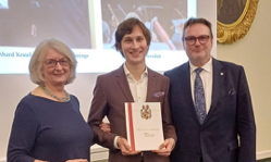 Aurel Dawidiuk mit Martina Damm und Stefan Piendl, Foto: Sybille Hoffmann